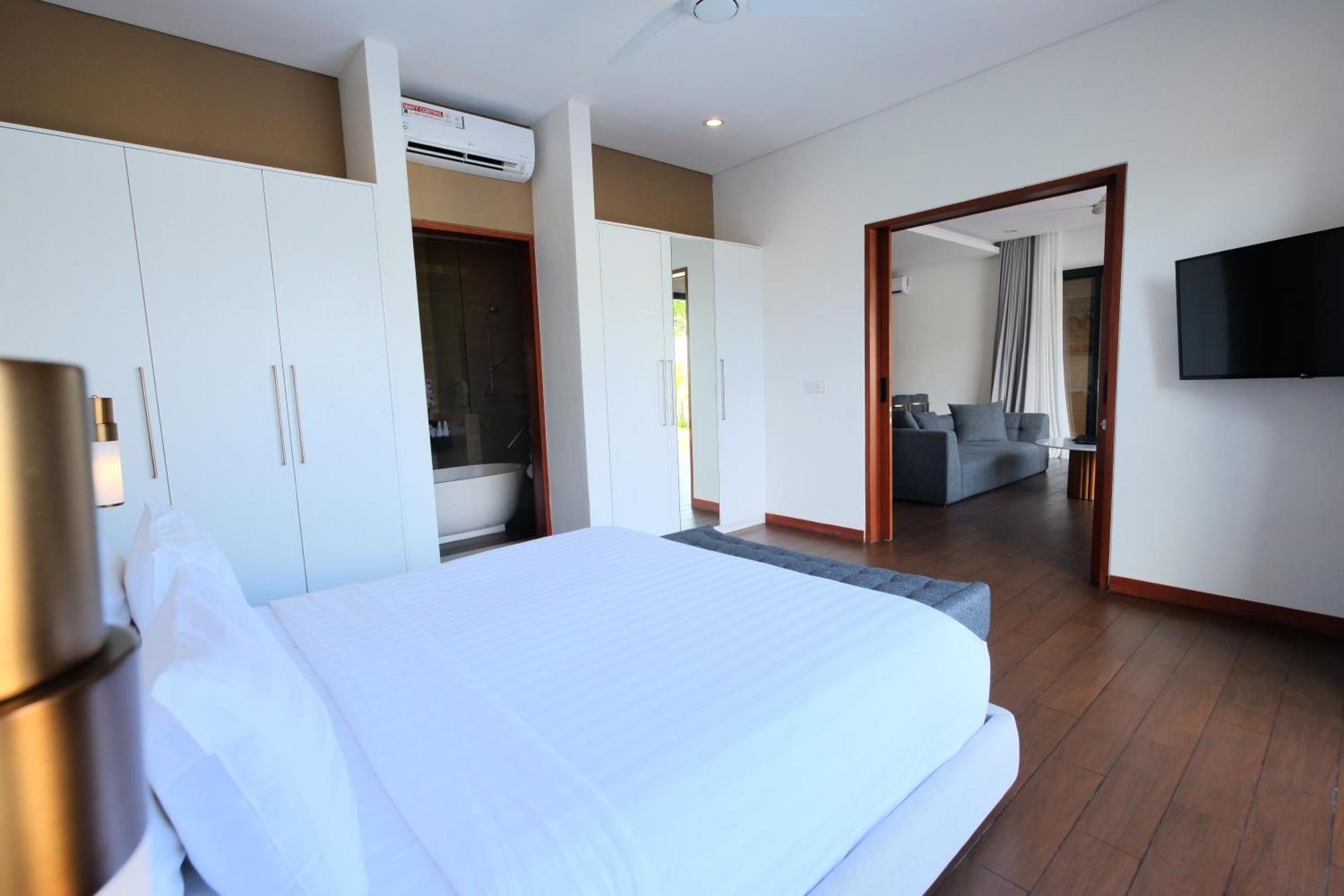 The Claremont Luxury Villas Seminyak Buitenkant foto